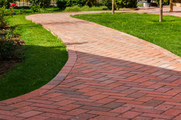 Best Driveway Pavers Near Me  in Loogootee, IN
